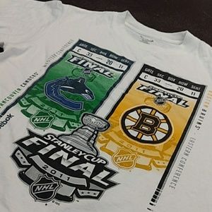 Reebok Vintage 2011 Stanley cup tee shirt
